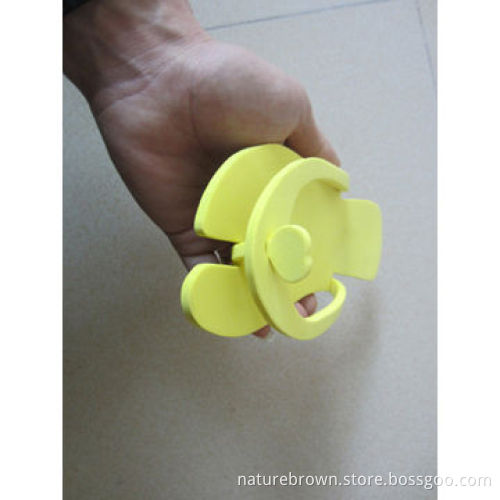 Kid's disposable slippers